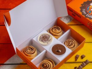Tiger Dipping Cinnabon
